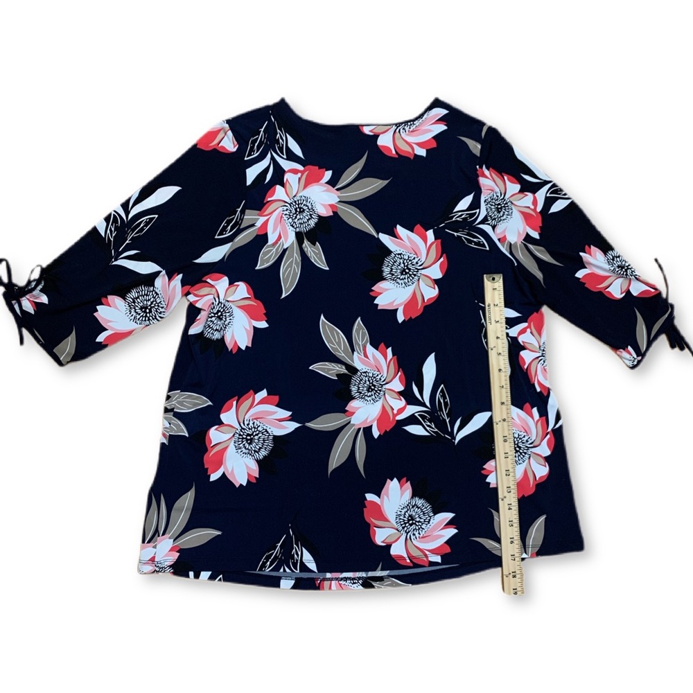 Catherines Floral Blouse Black size 0X